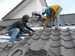 Fast & Reliable Emergency Roof Repairs in Bowling Green, OH